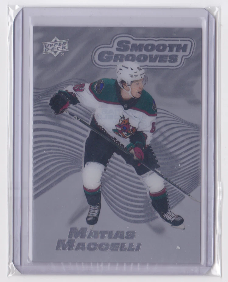 2022-23 UD EXTENDED SERIES SMOOTH GROOVES INSERT MATIAS MACCELLI #SG3 COYOTES - Image 1 of 2