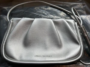 Urban Originals Women's Small Luna Crossbody Bag Silver - Picture 1 of 6