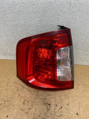 Luz trasera izquierda Ford Edge 2011 2012 2013 2014 lado izquierdo OEM T3675 DW Foto 1 de 4