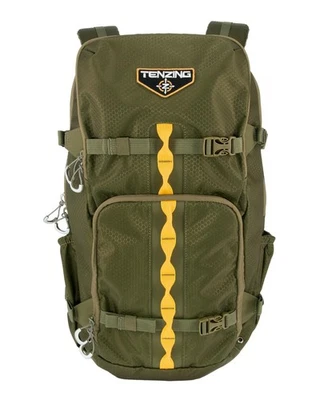 1200 Whitetail Day Pack Hydration Bladder Compatible Ultra-Durable Camo Hunti... - Image 1 of 2