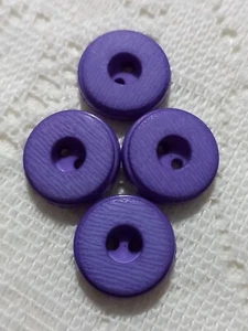 4 Purple Plastic 2 Hole Buttons Approx - 14 mm - Picture 1 of 3