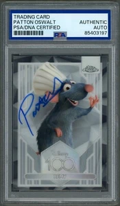 Patton Oswalt SIGNIERT 2023 Ratatouille Remy Disney Trading Card #72 Auto PSA - Bild 1 von 2