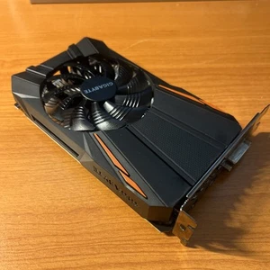 GIGABYTE GV-N105TOC-4GD 4GB GDDR5 GRAPHICS CARD - Picture 1 of 5