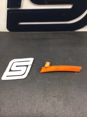 2003 Mini Cooper MT - Right Passenger Front Bumper Lense (Flaw: No Bulb) - Image 1 of 4