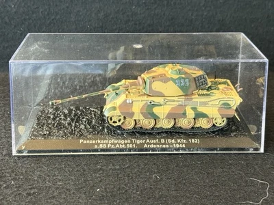 Tanque Panzerkampfwagen Tiger Ausf.B (Sd.Kfz.182)s, SS Pz.Abt.Ardennes-1944 Foto 1 de 3
