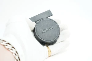 Tappo obiettivo in plastica nero originale Nikon L35 AF - Foto 1 di 4