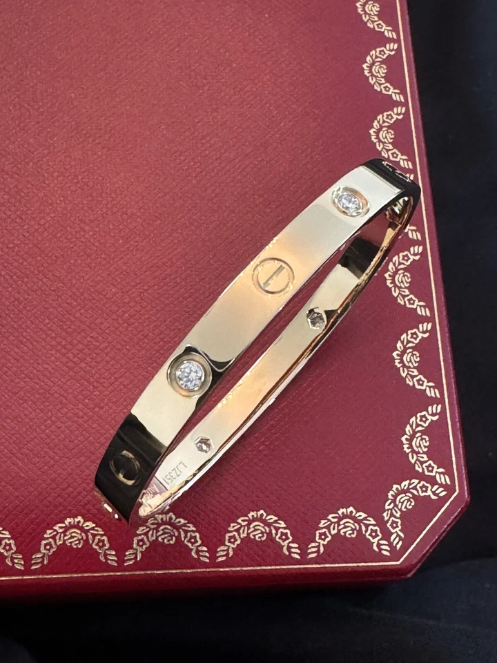 PULSERA CARTIER AMOR 4 DIAMANTES TALLA 16 Foto 1 de 4
