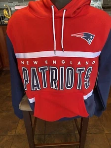 NFL Team Apparel New England Patriots Hoodie Mens M Sweatshirt Throwback Red NWT - Picture 1 of 6