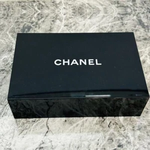 CHANEL Scatola Astuccio con Specchio Trucco Cosmetici Portagioie Plastica mzmr A - Foto 1 di 6