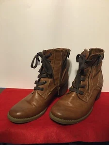 "Call-it Spring" Tan Laceup/Zipper Ankle Booties w/2" Stacked Heel, USA Size 8.5 - Picture 1 of 9