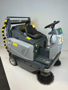 Meijer VR1300 – Aufsitz-Kehrmaschine (gebraucht) - Bild 1 von 2