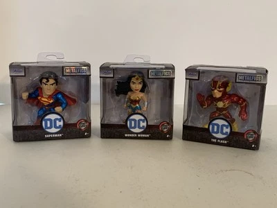 Metalfigs Superman Wonder Woman and The Flash DC Diecast Jada Figures - Image 1 of 4