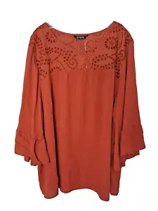 Bloomchic Gauze Texture Embroidered Ornate Yoke Wide Flutter Sleeves Sz 4X (26) - Picture 1 of 7