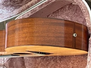 Lowden Acoustic Guitar - Picture 1 of 12