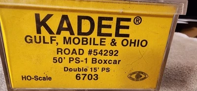 Kadee Cars escala HO 50’ PS-1 Boxcar Gulf, Mobile & Ohio # 54292 Foto 1 de 4