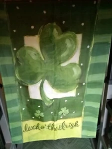 Luck O The Irish Flag 38 x 25 Green Clovers - Picture 1 of 4