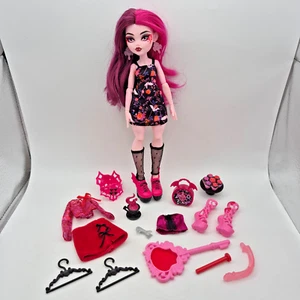 Monster High Skulltimate Secrets Garden Mysteries Draculaura Doll 2024 Mattel - Bild 1 von 7