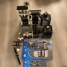 LEGO City Police Station 7237 In 2005 Used Retired W/Manuals As Is