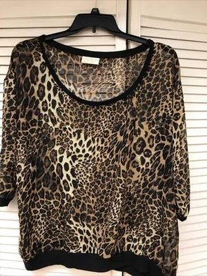 Top Bobbie Brooks Talla 2X Estampado Animal Semi Transparente, ¡EXCELENTE ESTADO! Foto 1 de 3