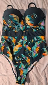 Womens Cupshe XL Swim Suit Green Floral - Picture 1 of 6