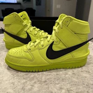 Talla 7 (8,5 para mujer) - Nike AMBUSH x Dunk High Flash negro lima | CU7544-300 - Imagen 1 de 16
