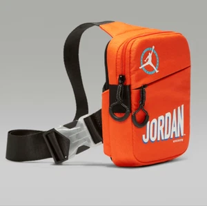 Air Jordan OG MVP Hip Bag Fanny Pack Orange Black Zippers Buckle Retro Brand New - Picture 1 of 14