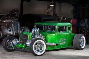 CUSTOM AMERICAN HOTROD HULK SPORTS CAR ART COVER 30x20 Inch Canvas FRAMED UK - Picture 1 of 5