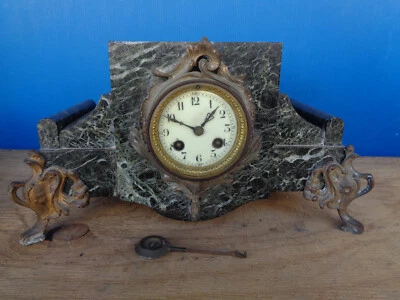 Ancien corps de pendule marbre vert mécanisme mouvement horloge louis 15 - Photo 1/4