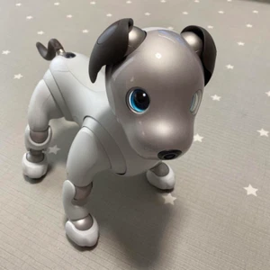 Sony AIBO ERS-1000 Robot da Intrattenimento Cane Bianco Avorio dal Giappone - Foto 1 di 7