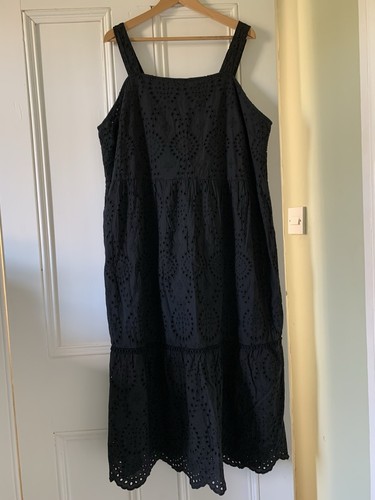 VALENTINO Nuovissimo abito sole midi Valentina Naldi 100% cotone nero ricamato taglia 1X