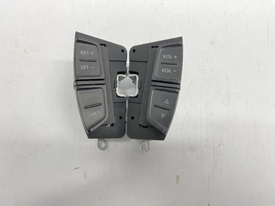 2001 - 2005 VOLKSWAGEN PASSAT STEERING WHEEL CRUISE CONTROL SWITCH - OEM - Image 1 of 4