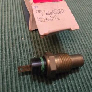 NEW GM SWITCH PACK 1985-1991 COOLANT TEMP MANY SUV AND TRUCK APPLICATIONS - Foto 1 di 2