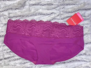 Spanx Panty Hipster M Lace Waist Smooth Soft Microfiber Undie-Tectable FP2215 - Picture 1 of 2