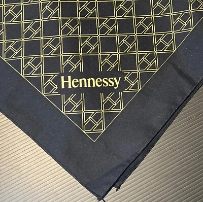 Hennessy Coñac Negro y Dorado Diseño 'H' - Bandana 21 pulgadas, Cuadrado de Bolsillo - Nuevo Foto 1 de 4