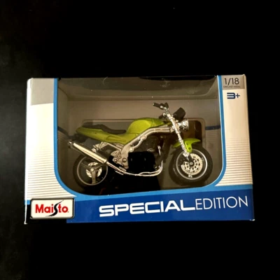 Triumph Speed Triple Scala 1:18 - Immagine 1 di 2