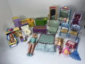 Fisher Price Loving Family Baby Grill Spiegel Tisch Teppich Stuhl Mama Kinderwagen - Bild 1 von 7