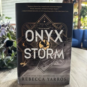 ONYX STORM Deluxe Limited Edition SPRAYED EDGE Rebecca Yarros 1st Edition Print - Imagen 1 de 9