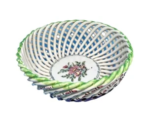 Spanish Open Lattice Bowl Basket Weave Floral Ceramic 5.5" Purple Green Cottage - Picture 1 of 9