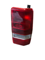 LAND ROVER DISCOVERY 1 96-99 REAR TAILLAMP LIGHT RH PASSENGER SIDE AMR5151 NEW