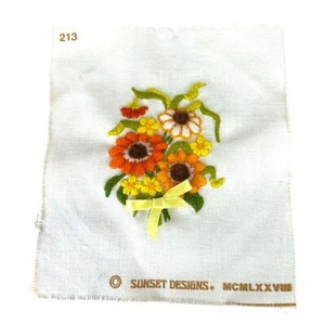 Vintage Sunset Designs 1960s Floral Embroidery Cross Stich Complete  - Picture 1 of 3