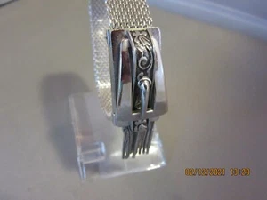 Beautiful Vintage Whiting Davis Mesh Silvertone Adjustable Bracelet - Picture 1 of 12