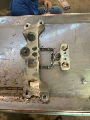 Automatic Transmission REAR  MOUNT3.6L RWD Fits 12-13 Cadillac cts coupe - Image 1 of 4