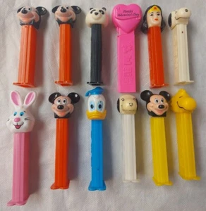 Lot of 12 Pez Dispensers. - Picture 1 of 1