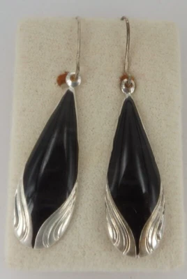 Neugablonz Dieter Knobloch: Paar Art Deco Ohrringe mit schwarze Emaille (112745) - Bild 1 von 3