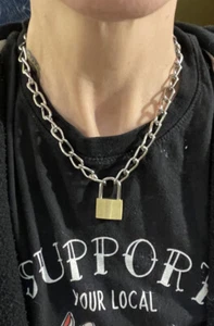 Stainless Steel Padlock Chain Necklace Lock Key Pendant Punk Rock Sid Vicious - Picture 1 of 3