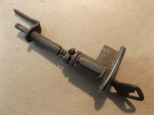 Cerradura de puerta automática de 1920 con llave Curtis H14 con logotipo Bulldog == ENVÍO GRATUITO - Imagen 1 de 4