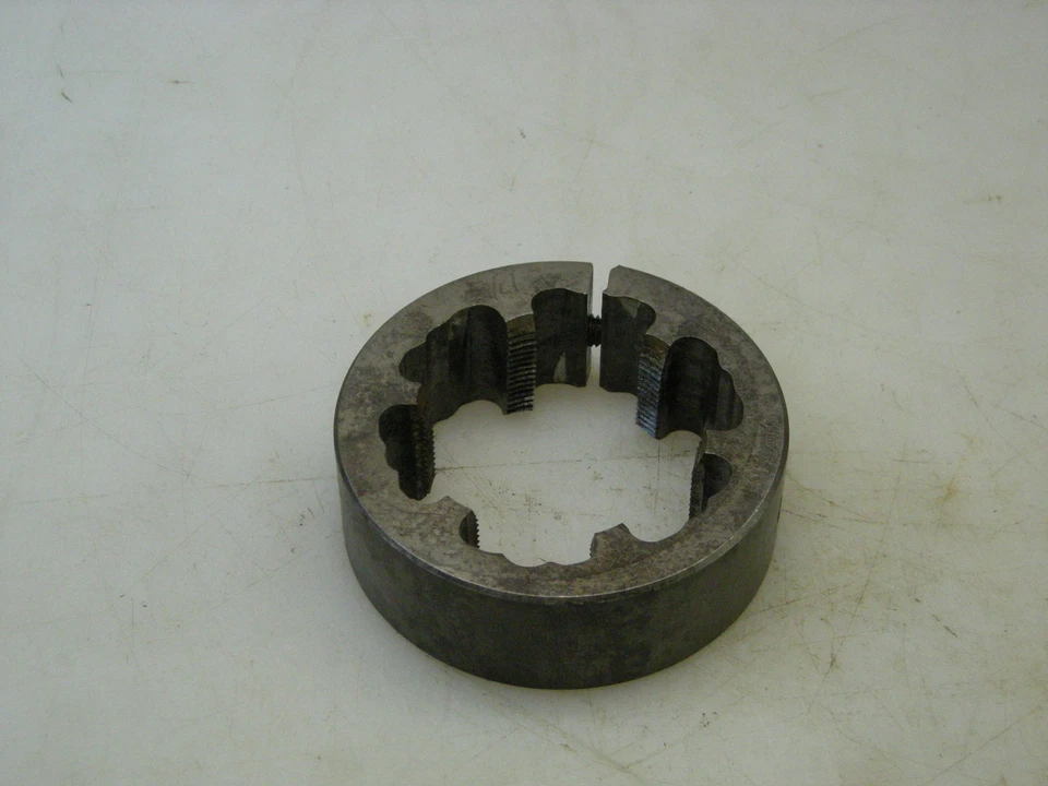 Greenfield Tool & Die 1-7/8 - 18 TPI N.E.F. Thread Chasing Die 3" O.D. Foto 1 de 1