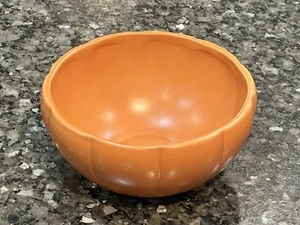 NEW Pottery Barn Pumpkin Shaped Stoneware Single Bowl Orange Thanksgiving Rare! - Picture 1 of 3