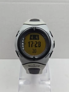 Mens Vintage Suunto S6 Ski Snowboard Compass Baro Alarm Chrono Watch New Battery - Picture 1 of 13