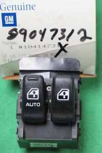 89047312 GM LH FRONT POWER WINDOW CONTROL SWITCH 97-05 VENTURE 97-04 SILHOUETTE - Foto 1 di 1
